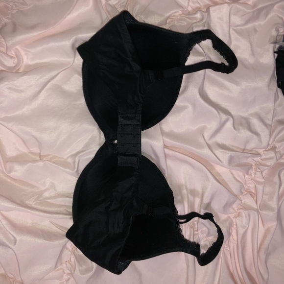 black t-shirt push up bra - Picture 4 of 8